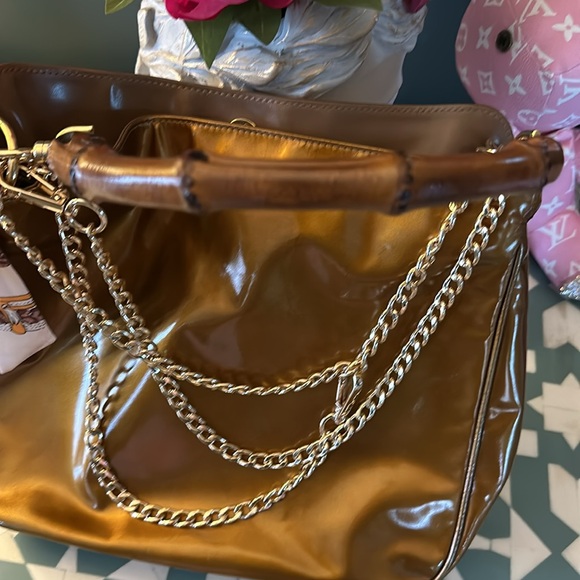 GUCCI Vintage 1970's Bamboo Shoulder Bag Enamel Bronzy/Gold - Picture 3 of 7